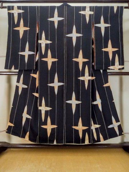 Photo1: M0308B Used Japanese women  Black KOMON dyed / Silk. Flower,   (Grade C) (1)