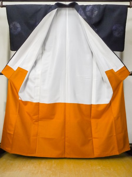 Photo2: Mint M0315D Used Japanese women Dark Blue TSUMUGI pongee / Silk. Court carriage,   (Grade A) (2)