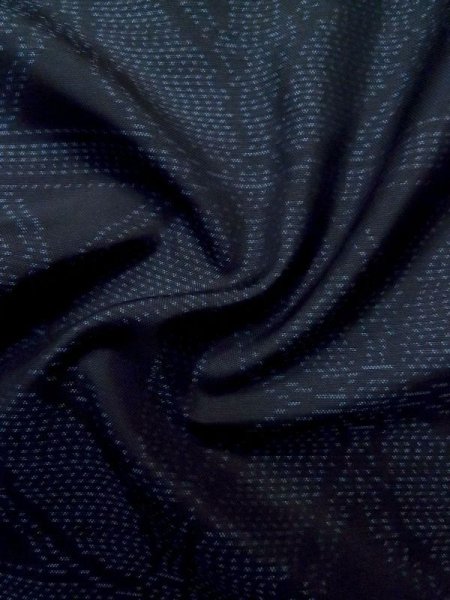 Photo10: M0315E Used Japanese women  Navy Blue OSHIMA TSUMGI pongee / Silk. Crossed circles   (Grade B) (10)