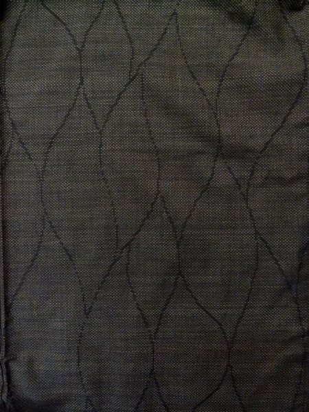 Photo3: M0315H Used Japanese women  Black OSHIMA TSUMGI pongee / Silk. Abstract pattern   (Grade B) (3)