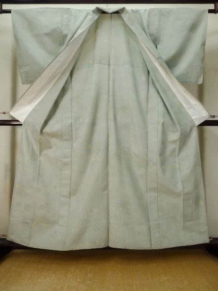 Photo2: M0315Z Used Japanese womenPale Light Yellowish Green TSUMUGI pongee / Silk. Flower,   (Grade C) (2)