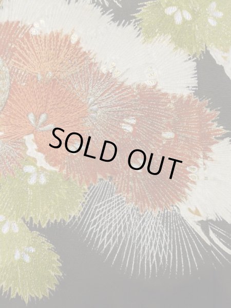 Photo10: M0328A Used Japanese women  Black TOMESODE formal / Silk. Pine tree/branch/needle,   (Grade C) (10)