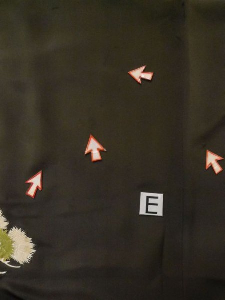 Photo22: M0328A Used Japanese women  Black TOMESODE formal / Silk. Pine tree/branch/needle,   (Grade C) (22)