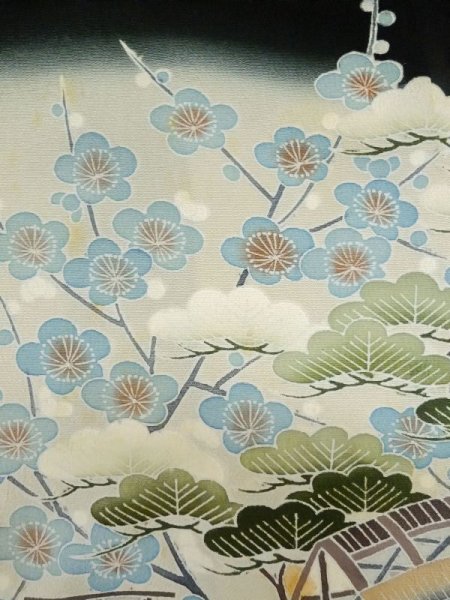 Photo9: M0328B Used Japanese women  Black TOMESODE formal / Silk. Chrysanthemum,   (Grade C) (9)