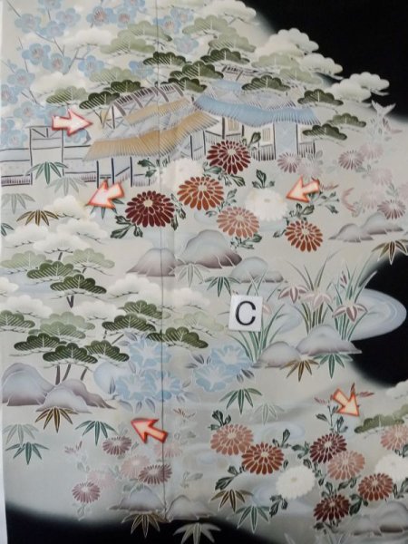 Photo23: M0328B Used Japanese women  Black TOMESODE formal / Silk. Chrysanthemum,   (Grade C) (23)