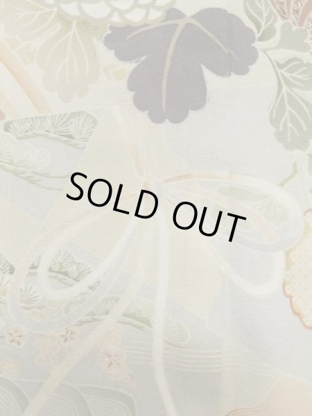 Photo10: M0328F Used Japanese women  Black TOMESODE formal / Silk. Peony, dyed in various black colours  (Grade C) (10)