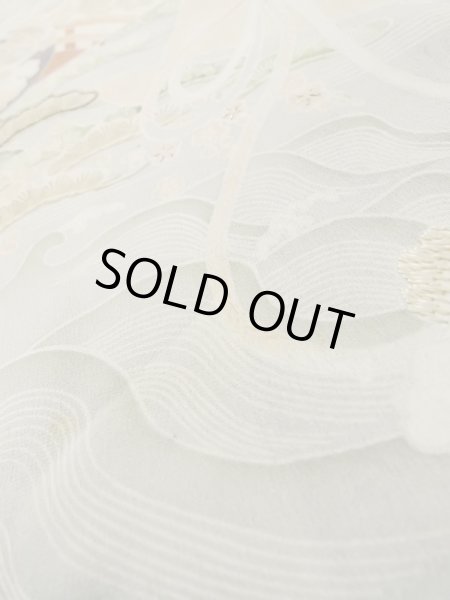 Photo16: M0328F Used Japanese women  Black TOMESODE formal / Silk. Peony, dyed in various black colours  (Grade C) (16)