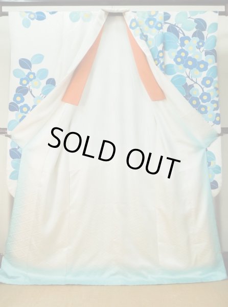 Photo3: M0328J Used Japanese women  White FURISODE long-sleeved / Silk. Flower   (Grade C) (3)