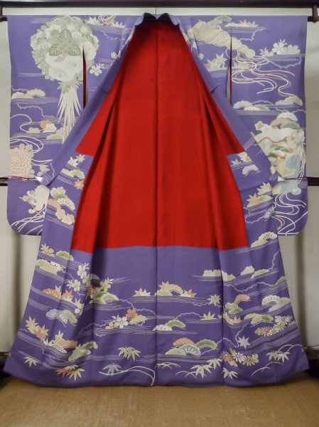 Photo4: M0328L Used Japanese women Pale Ivory FURISODE long-sleeved / Silk. Flower,   (Grade D) (4)