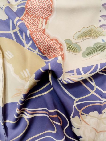 Photo20: M0328L Used Japanese women Pale Ivory FURISODE long-sleeved / Silk. Flower,   (Grade D) (20)