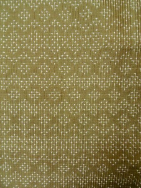 Photo5: M0328Y Used Japanese womenPale Dark Yellowish Green OSHIMA TSUMGI pongee / Silk. Geometrical pattern   (Grade C) (5)