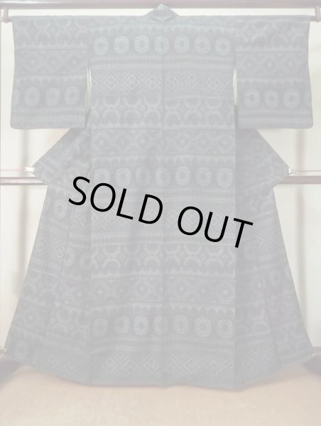 Photo1: M0329A Used Japanese women  Navy Blue TSUMUGI pongee / Silk. Geometrical pattern,   (Grade C) (1)