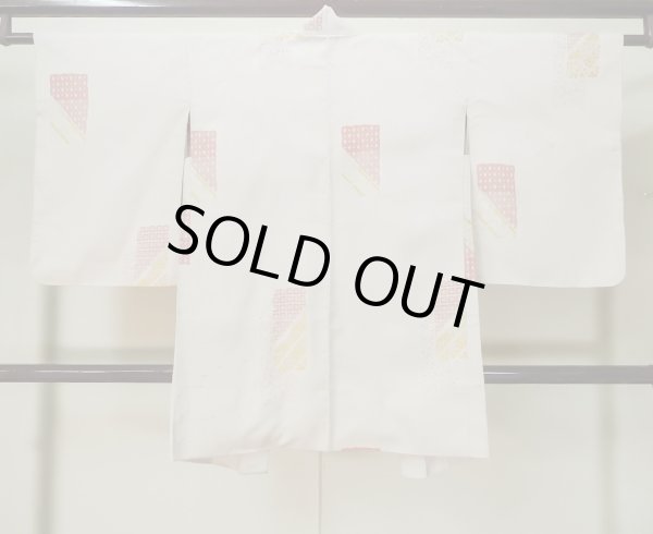 Photo1: M0329D Used Japanese women  Ivory HAORI short jacket / Silk. Flower,   (Grade C) (1)