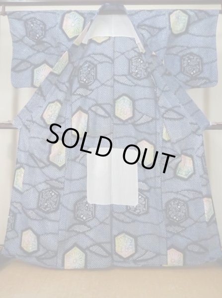 Photo2: M0331B Used Japanese women  Indigo Blue YUKATA summer(made in Japan) / Cotton. Flower, "Arimatsu-shibori"  (Grade C) (2)
