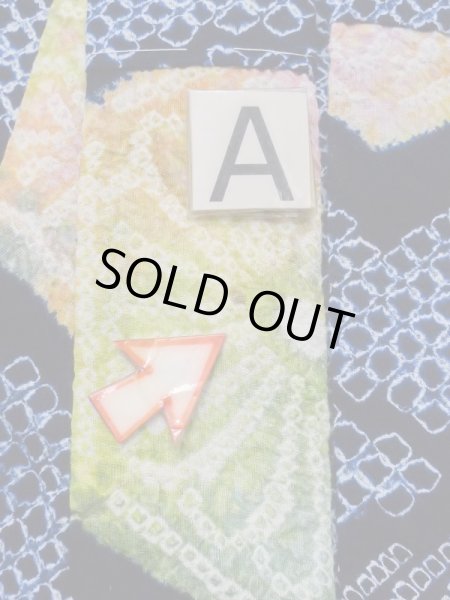 Photo16: M0331B Used Japanese women  Indigo Blue YUKATA summer(made in Japan) / Cotton. Flower, "Arimatsu-shibori"  (Grade C) (16)