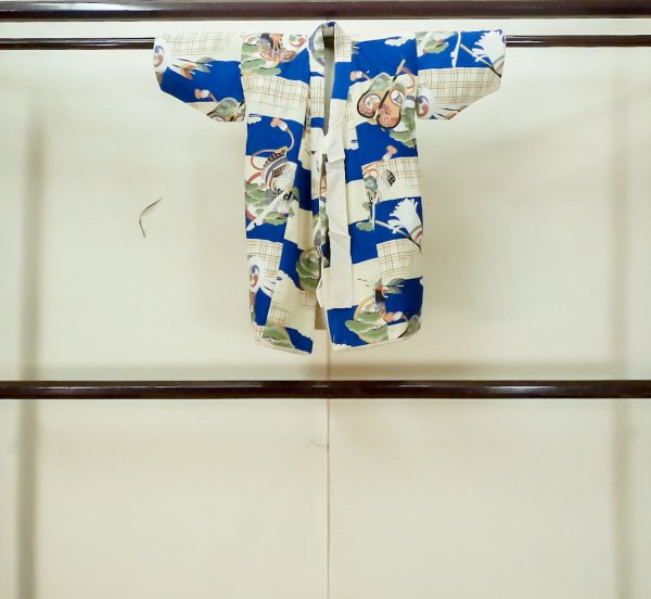 Photo1: M0505C Used Japanese men Vivid Blue Kids / Silk. Pine tree/branch/needle, a samurai helmet, allow, a sumo referee's fan motif  (Grade D) (1)