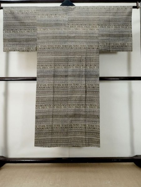 Photo2: M0516G Used Japanese men Dark Golden Yellow Men's Juban / Wool. Chinz pattern   (Grade D) (2)