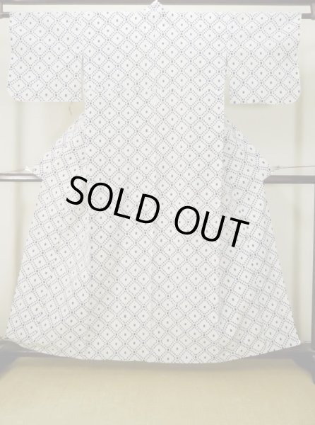 Photo1: M0613D Used Japanese women  Off White YUKATA summer(made in Japan) / Cotton. Quadrangle,   (Grade A) (1)