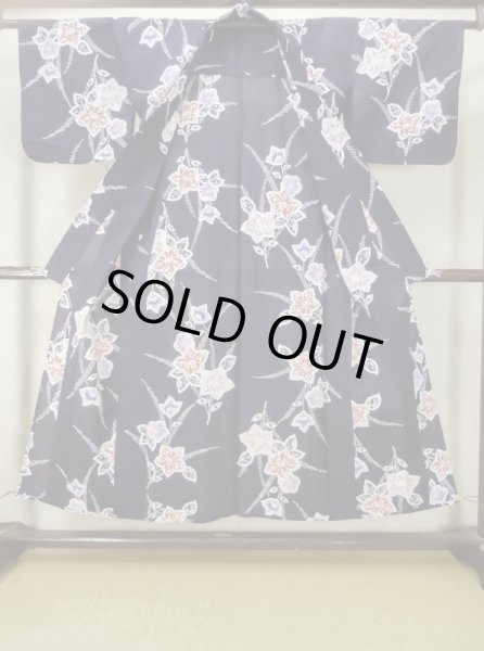 Photo2: M0613O Used Japanese women Indigo blue YUKATA summer(made in Japan) / Cotton. Flower,   (Grade C) (2)