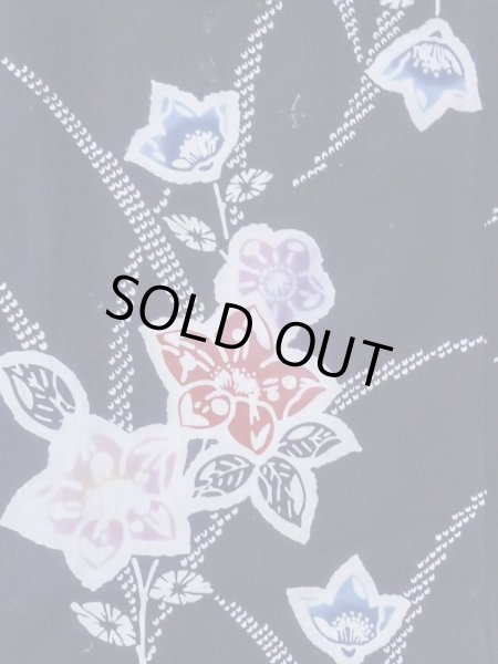 Photo3: M0613O Used Japanese women Indigo blue YUKATA summer(made in Japan) / Cotton. Flower,   (Grade C) (3)
