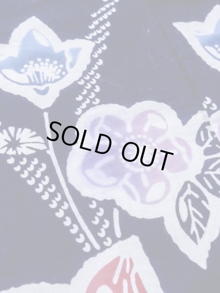 Photo8: M0613O Used Japanese women Indigo blue YUKATA summer(made in Japan) / Cotton. Flower,   (Grade C) (8)