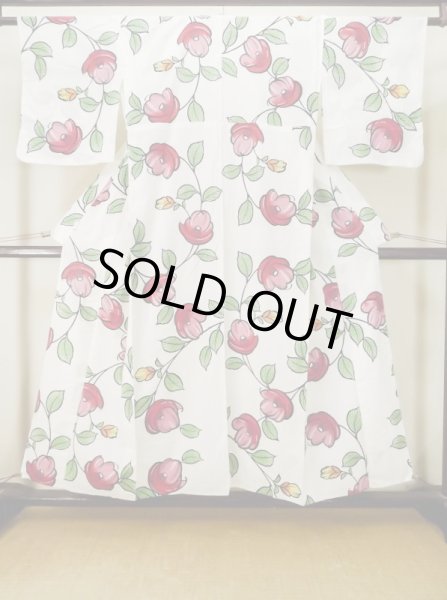 Photo1: M0613R Used Japanese women  White YUKATA summer(made in Japan) / Cotton. Camellia   (Grade C) (1)