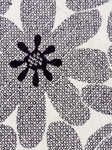 Photo5: M0613S Used Japanese women  Off White YUKATA summer(made in Japan) / Cotton/hemp Flower,   (Grade C) (5)