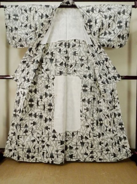 Photo2: M0613T Used Japanese women  Off White YUKATA summer(made in Japan) / Cotton/hemp Triangle,   (Grade C) (2)