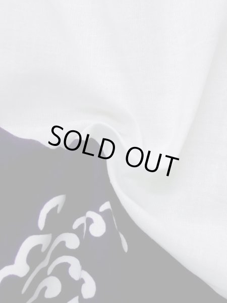 Photo11: M0613V Used Japanese women  White YUKATA summer(made in Japan) / Cotton. Wave, Sunflower, Japanese charactors  (Grade C) (11)