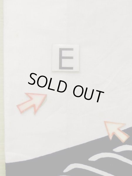 Photo18: M0613V Used Japanese women  White YUKATA summer(made in Japan) / Cotton. Wave, Sunflower, Japanese charactors  (Grade C) (18)