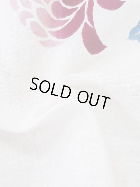 Photo10: M0614D Used Japanese women  White YUKATA summer(made in Japan) / Cotton/hemp Chrysanthemum   (Grade C) (10)