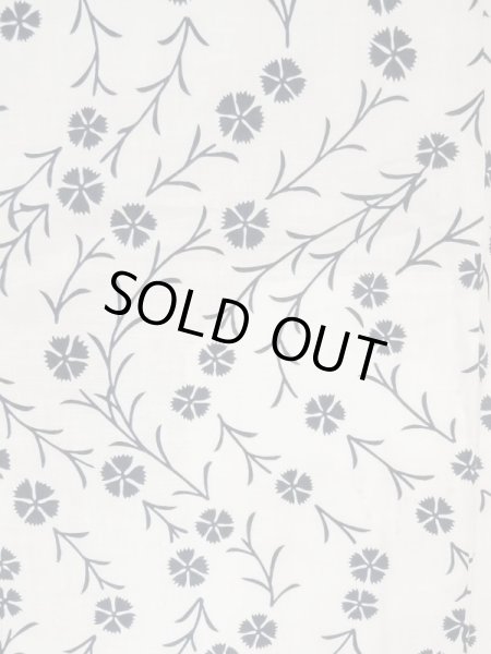 Photo4: M0620A Used Japanese men  Off White woWomen's Yukata / Cotton. Flower,   (Grade C) (4)