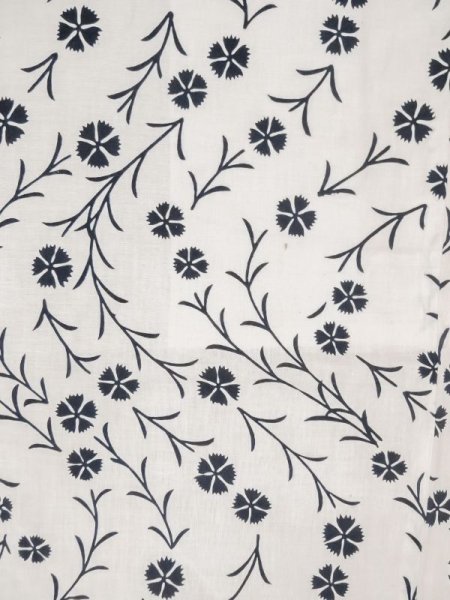 Photo5: M0620A Used Japanese men  Off White woWomen's Yukata / Cotton. Flower,   (Grade C) (5)