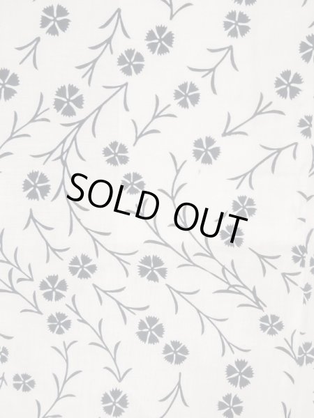 Photo5: M0620A Used Japanese men  Off White woWomen's Yukata / Cotton. Flower,   (Grade C) (5)