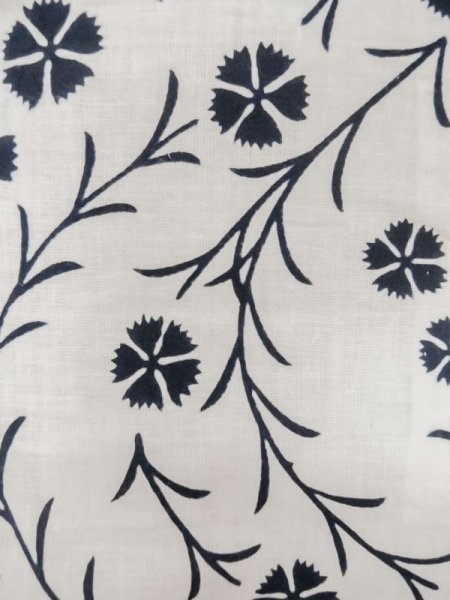 Photo8: M0620A Used Japanese men  Off White woWomen's Yukata / Cotton. Flower,   (Grade C) (8)