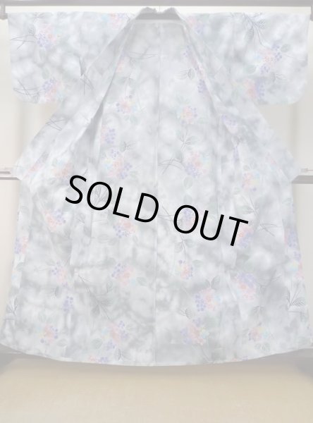 Photo2: M0620G Used Japanese men  Gray Women's Yukata / Cotton. Leaf Hydrangea (Hydrangea macrophylla) pattern  (Grade D) (2)