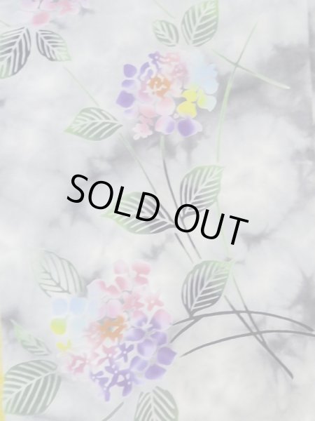 Photo3: M0620G Used Japanese men  Gray Women's Yukata / Cotton. Leaf Hydrangea (Hydrangea macrophylla) pattern  (Grade D) (3)