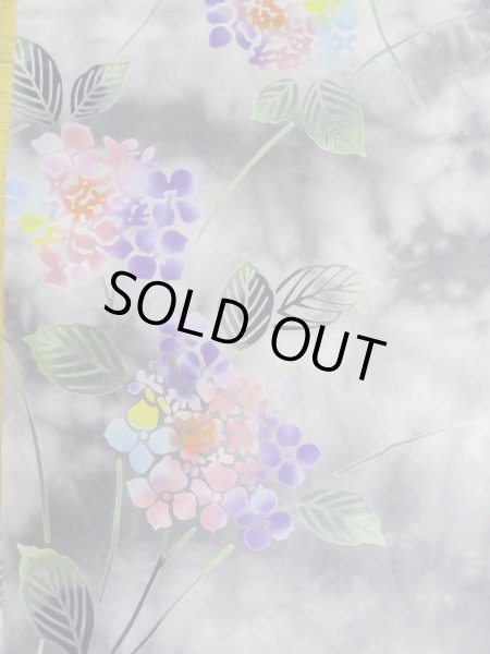Photo5: M0620G Used Japanese men  Gray Women's Yukata / Cotton. Leaf Hydrangea (Hydrangea macrophylla) pattern  (Grade D) (5)
