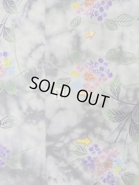 Photo22: M0620G Used Japanese men  Gray Women's Yukata / Cotton. Leaf Hydrangea (Hydrangea macrophylla) pattern  (Grade D) (22)