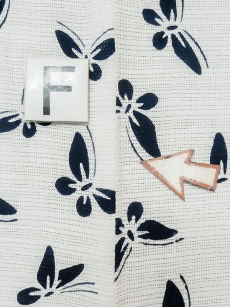 Photo20: M0620I Used Japanese men  White Women's Yukata / Cotton/hemp Butterfly   (Grade C) (20)