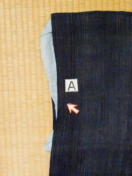 Photo12: M0620M Used Japanese men Dark Black Men's Yukata / Linen. Stripes The right side sleeve is missing.  (Grade D) (12)