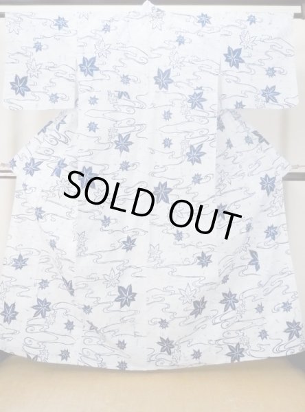 Photo1: M0620O Used Japanese men  White Men's Yukata / Cotton/hemp MOMIJI maple leaf,   (Grade C) (1)