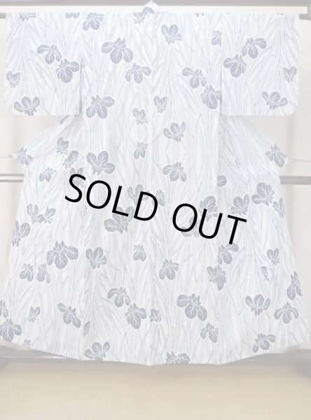 Photo2: M0620P Used Japanese men  White Women's Yukata / Cotton. Iris   (Grade C) (2)
