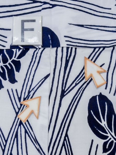 Photo19: M0620P Used Japanese men  White Women's Yukata / Cotton. Iris   (Grade C) (19)