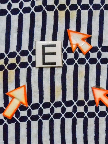 Photo16: M0620T Used Japanese men  White Women's Yukata / Cotton/hemp Abstract pattern   (Grade C) (16)