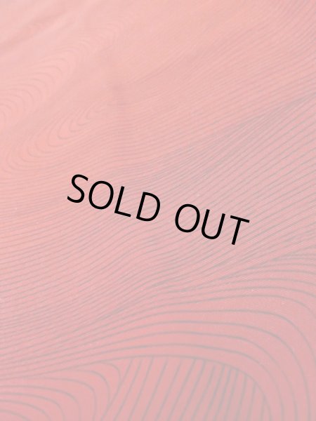 Photo9: M0627A Used Japanese women  Red HAORI short jacket / Silk. Gradation, Mixture of synthetic fibers and patching in the lining.  (Grade B) (9)