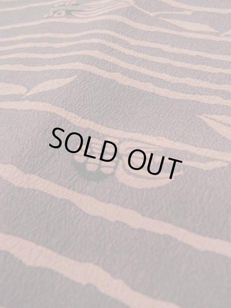 Photo8: M0627G Used Japanese women  Brown HAORI short jacket / Silk. Flower,   (Grade B) (8)