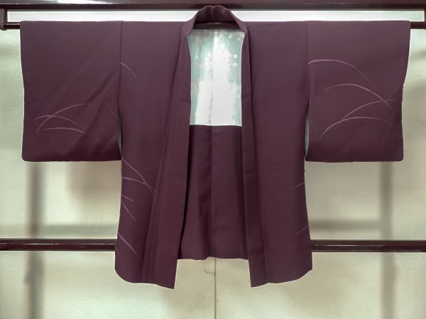 Photo1: M0628C Used Japanese women Dark Purple HAORI short jacket / Silk. Line,   (Grade C) (1)