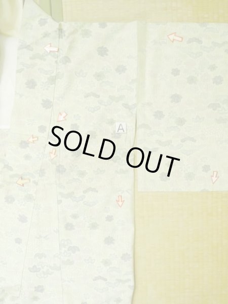 Photo15: M0704Z Used Japanese women Light Yellowish Green OSHIMA TSUMGI pongee / Silk. Flower,   (Grade C) (15)
