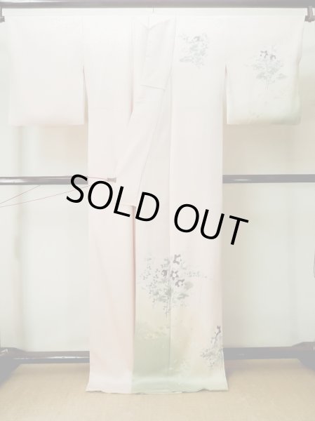 Photo2: Mint M0720C Used Japanese women Pale Pink HOUMONGI formal / Silk. Flower,   (Grade A) (2)